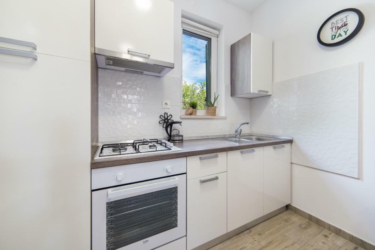 Studio Apartment Finta Rogotin Zewnętrze zdjęcie